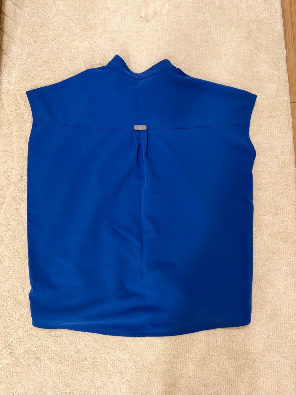 FIGS Rafaela Oversized Scrub Top - Picture 3 of 5